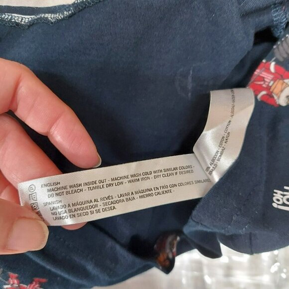 Denim & Flower Ricky Singh Mens Navy T-Shirt With Santa Weightlifting Print Size - Picture 7 of 7